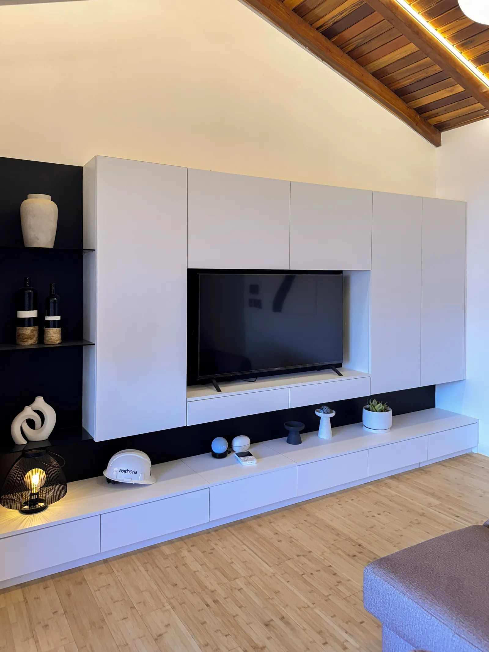 Suite 01 — Suite01 09 · Anthara, Loja