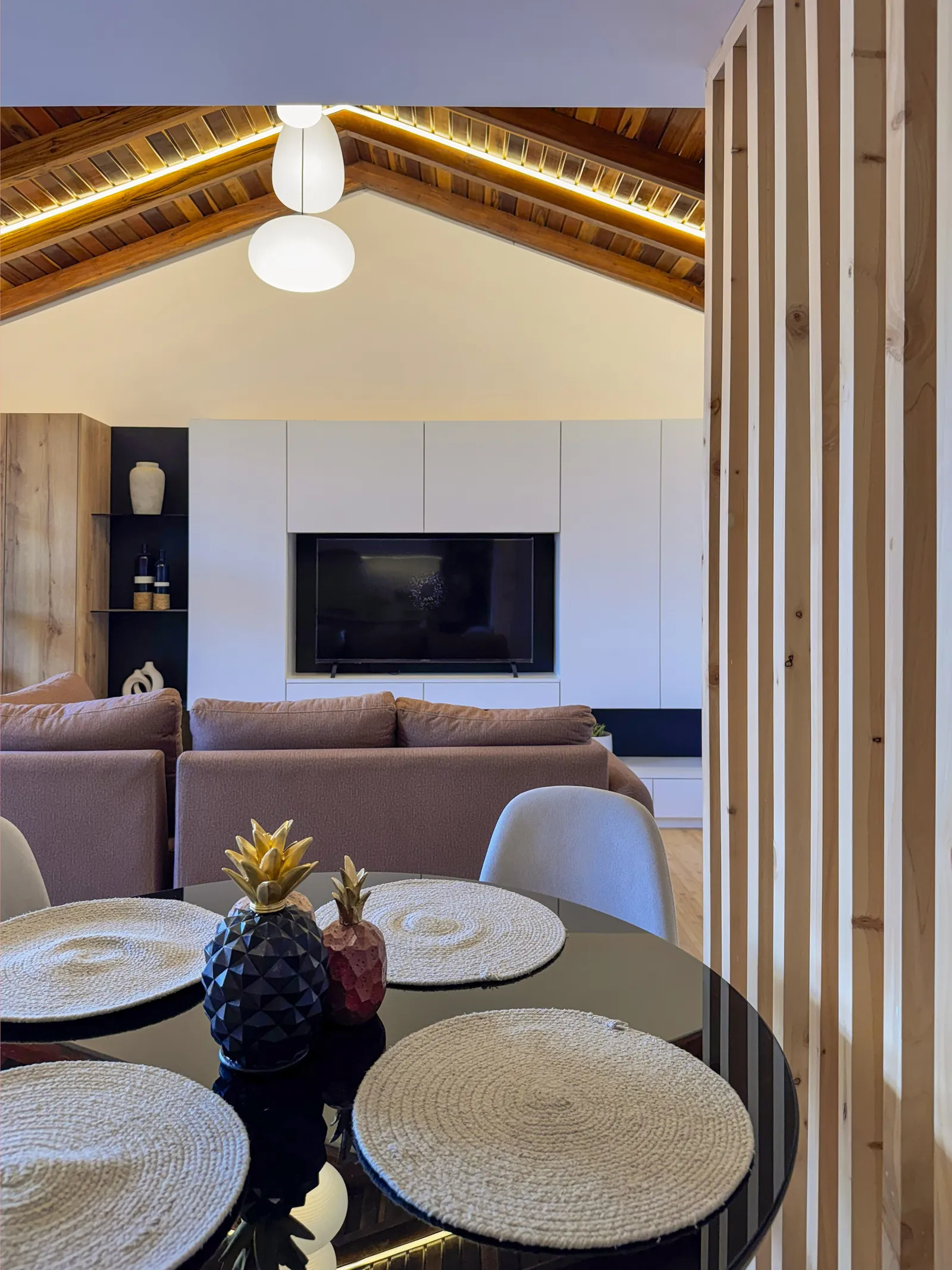 Suite 01 — Suite01 18 · Anthara, Loja